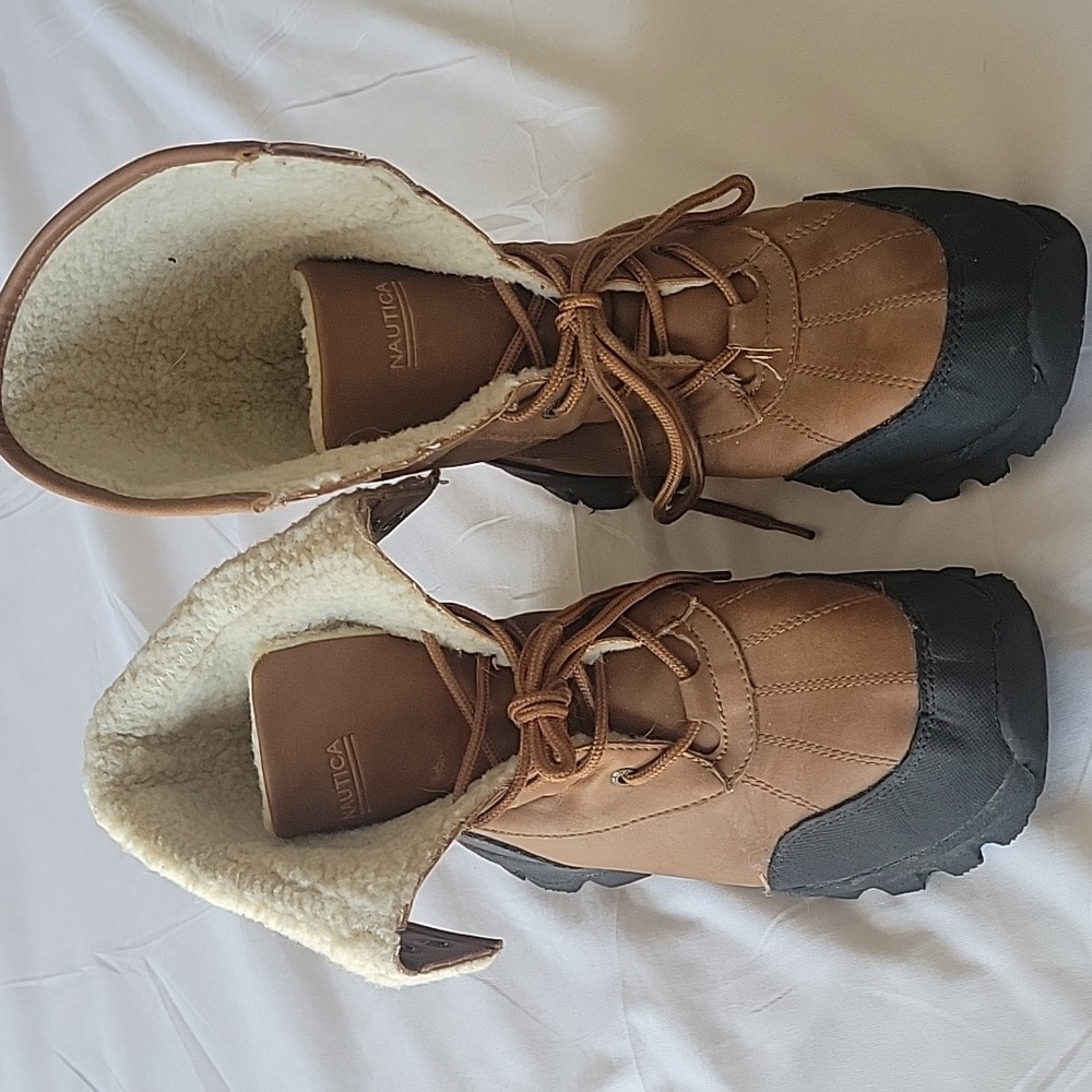 Nautica, khaki, kids snow boots